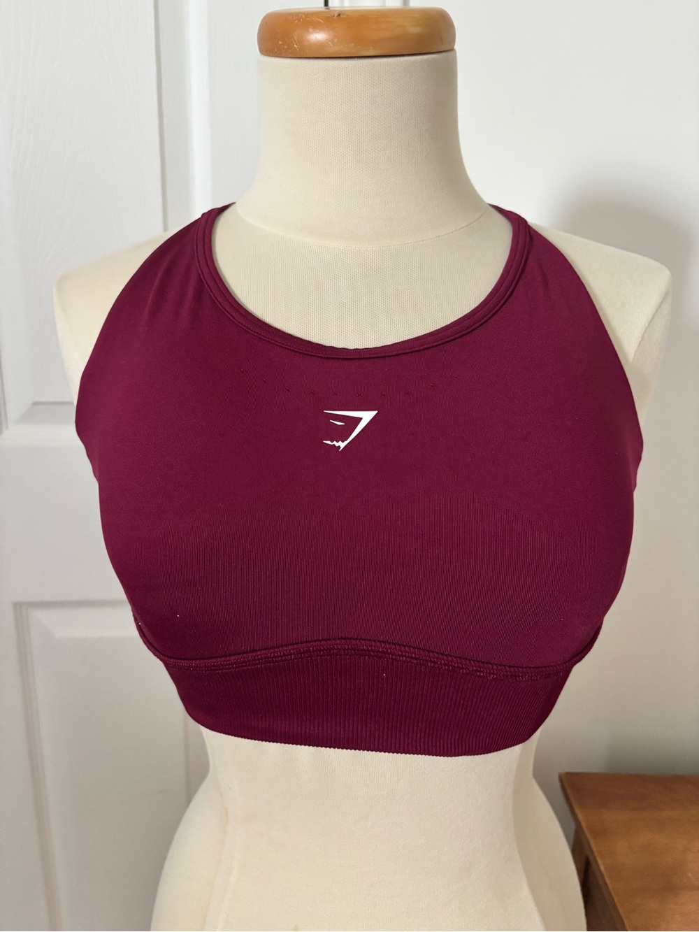 Gymshark High Neck Sports Bra in Burgundy